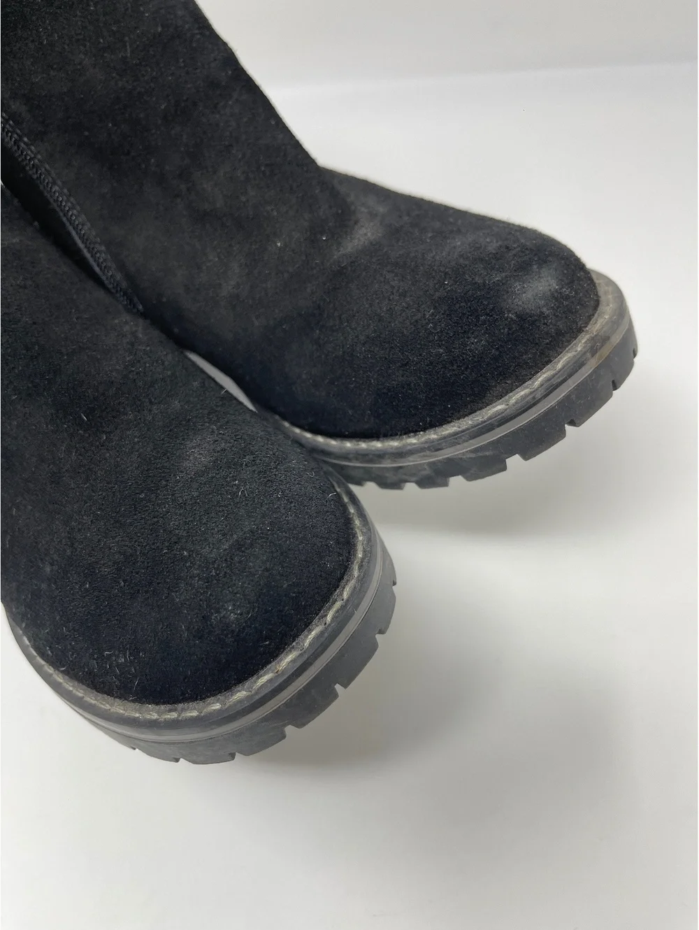 Women’s Black Suede Ankle Boots Size 8 Dual Side Zip Lug Sole Comfort Booties